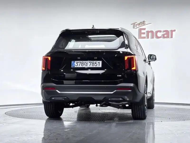 2025 Kia Sorento с пробегом 11 км
