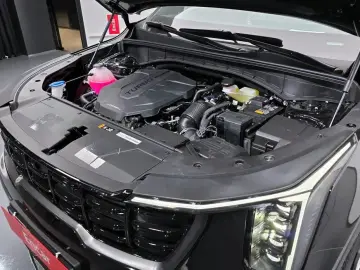 2025 Kia Sorento с пробегом 11 км