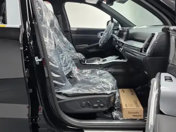 2025 Kia Sorento с пробегом 11 км