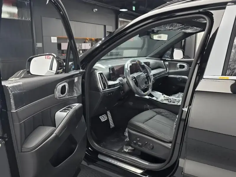2025 Kia Sorento с пробегом 11 км