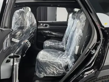 2025 Kia Sorento с пробегом 11 км
