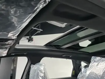 2025 Kia Sorento с пробегом 11 км