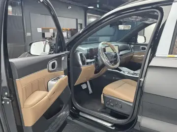 2025 Kia Sorento с пробегом 15 км