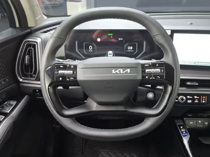 2025 Kia Sorento с пробегом 6 849 км