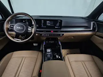 2023 Kia Sorento с пробегом 28 407 км