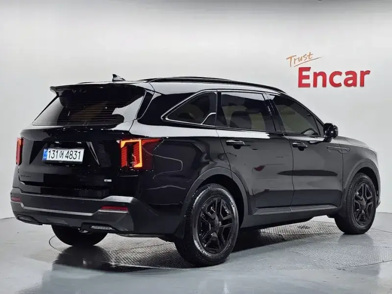 2025 Kia Sorento с пробегом 3 624 км