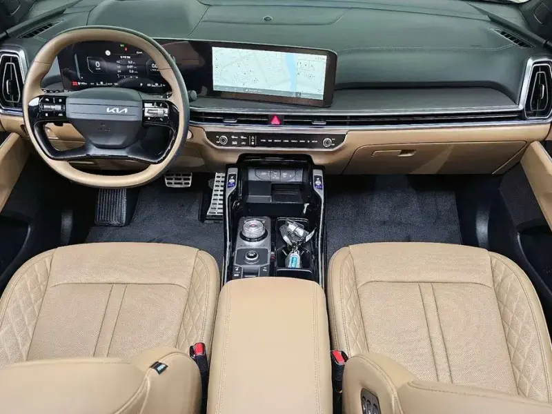 2025 Kia Sorento с пробегом 3 624 км