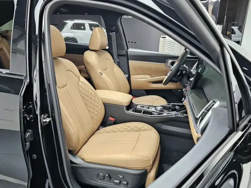 2025 Kia Sorento с пробегом 3 624 км