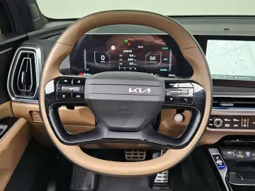 2025 Kia Sorento с пробегом 3 624 км
