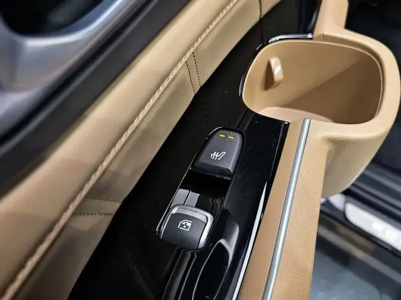 2025 Kia Sorento с пробегом 3 624 км