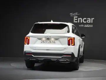 2024 Kia Sorento с пробегом 19 246 км