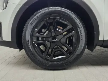 2024 Kia Sorento с пробегом 19 246 км
