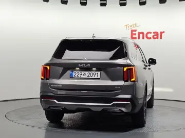 2024 Kia Sorento с пробегом 24 635 км