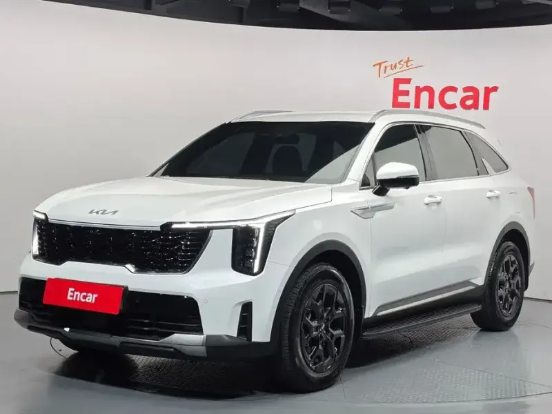 2025 Kia Sorento с пробегом 11 214 км