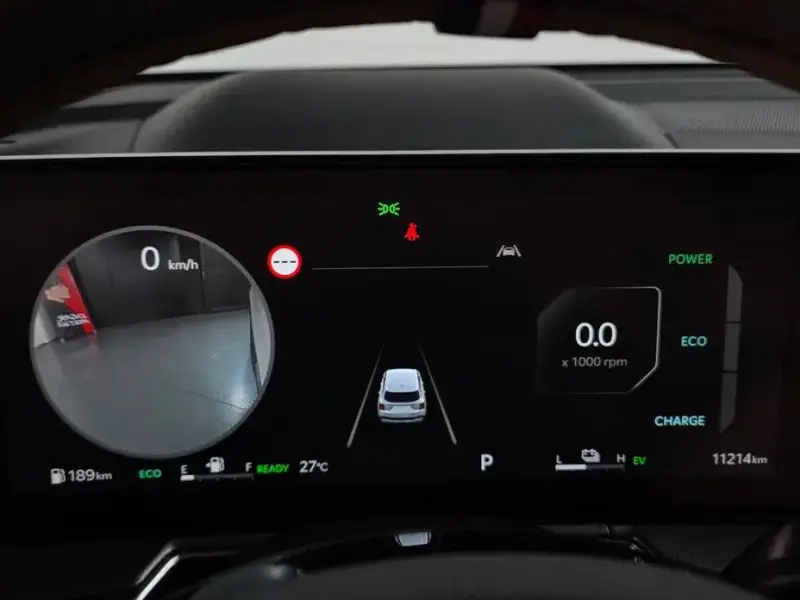 2025 Kia Sorento с пробегом 11 214 км