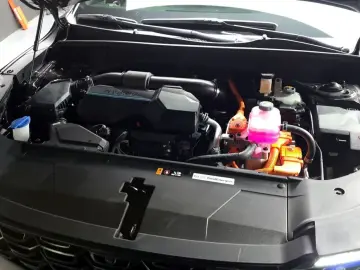 2025 Kia Sorento с пробегом 7 220 км