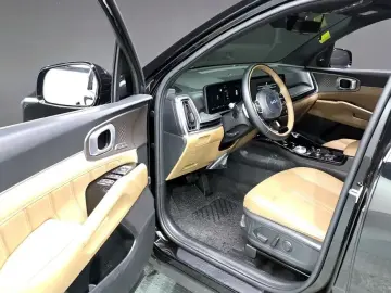 2025 Kia Sorento с пробегом 7 220 км