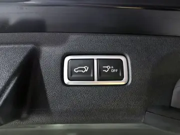 2025 Kia Sorento с пробегом 7 220 км