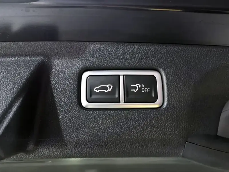 2025 Kia Sorento с пробегом 7 220 км