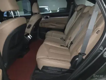 2024 Kia Sorento с пробегом 24 539 км