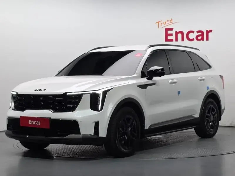 2025 Kia Sorento с пробегом 13 241 км