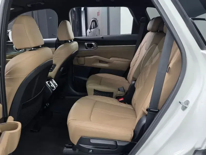2024 Kia Sorento с пробегом 28 966 км