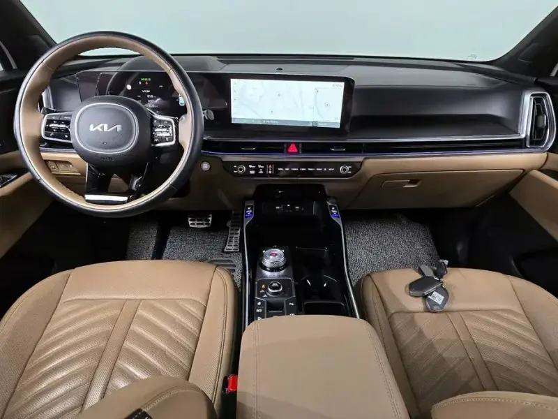 2024 Kia Sorento с пробегом 18 077 км