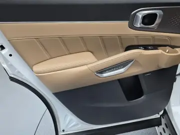 2024 Kia Sorento с пробегом 18 077 км
