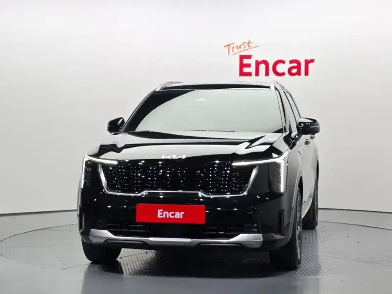 2025 Kia Sorento с пробегом 7 822 км