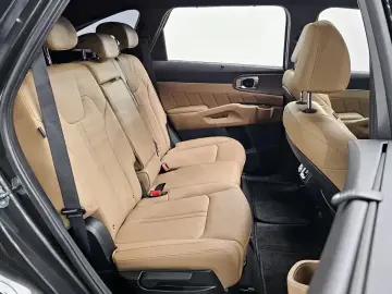 2023 Kia Sorento с пробегом 20 119 км