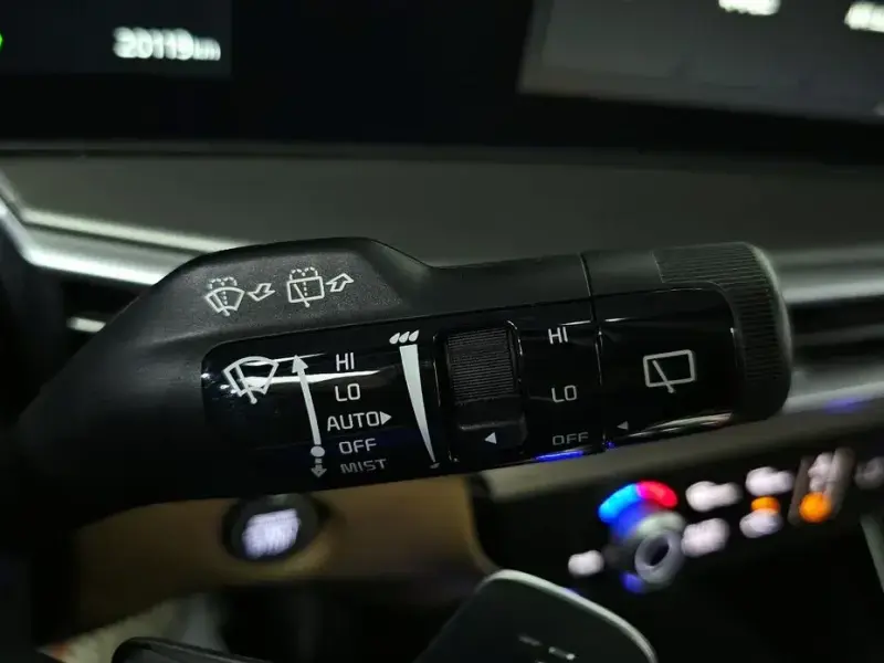 2023 Kia Sorento с пробегом 20 119 км