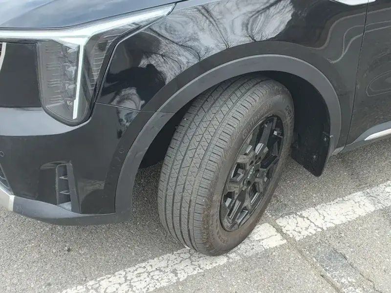 2024 Kia Sorento с пробегом 18 790 км