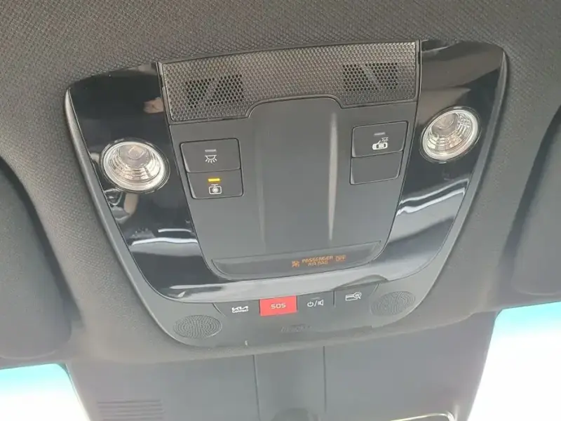 2024 Kia Sorento с пробегом 18 790 км