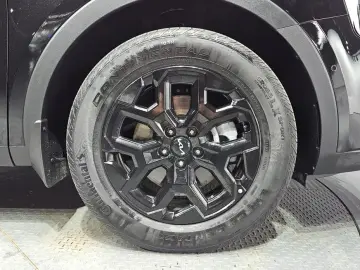 2024 Kia Sorento с пробегом 17 092 км