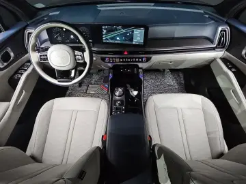 2024 Kia Sorento с пробегом 17 092 км