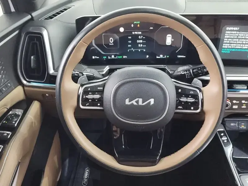 2025 Kia Sorento с пробегом 12 644 км