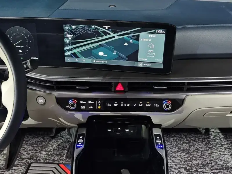 2024 Kia Sorento с пробегом 17 092 км