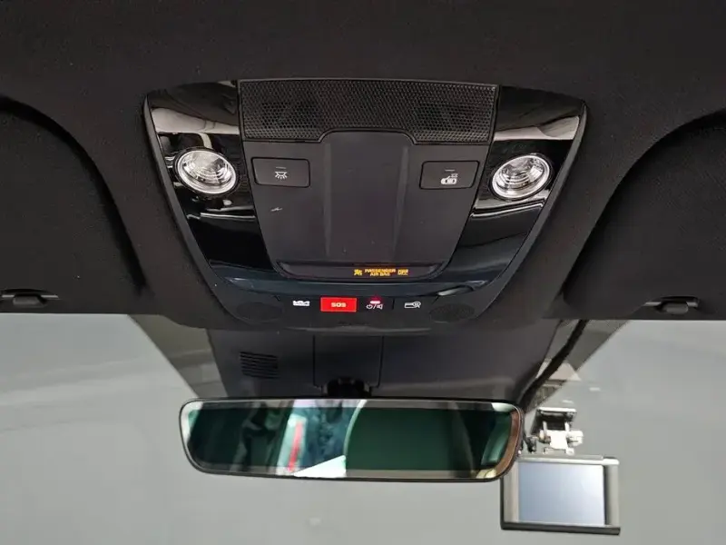 2024 Kia Sorento с пробегом 17 092 км