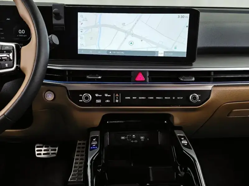2023 Kia Sorento с пробегом 13 832 км