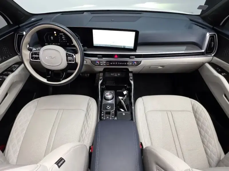 2024 Kia Sorento с пробегом 24 404 км