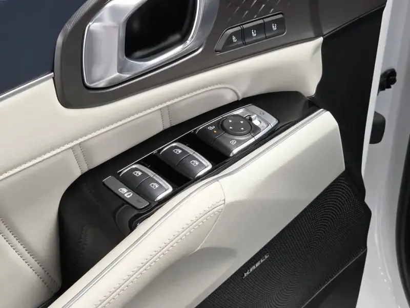 2024 Kia Sorento с пробегом 24 404 км