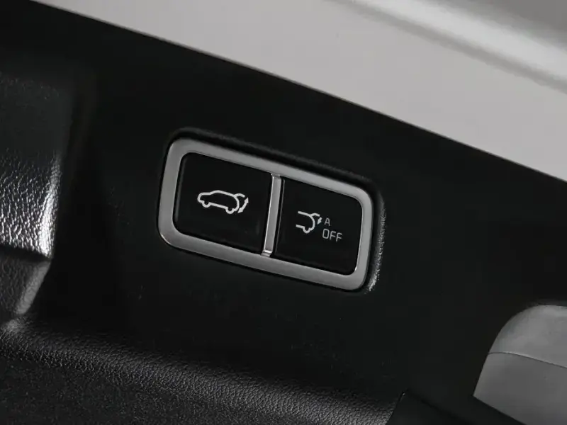 2024 Kia Sorento с пробегом 24 404 км