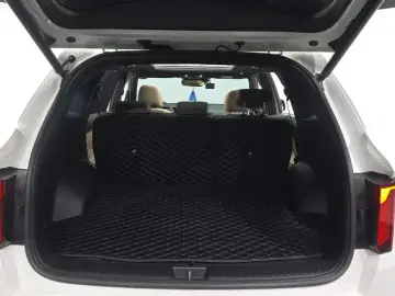 2025 Kia Sorento с пробегом 15 288 км