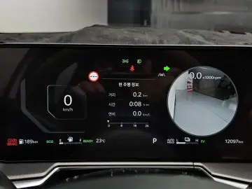 2025 Kia Sorento с пробегом 12 097 км
