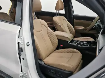 2025 Kia Sorento с пробегом 12 097 км