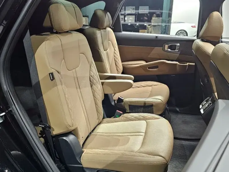 2024 Kia Sorento с пробегом 20 398 км
