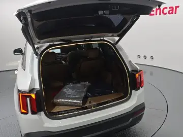 2025 Kia Sorento с пробегом 12 097 км