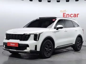 2023 Kia Sorento с пробегом 18 676 км