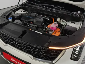 2023 Kia Sorento с пробегом 18 676 км