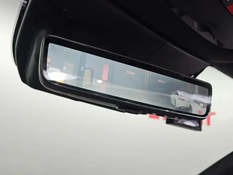 2023 Kia Sorento с пробегом 18 676 км